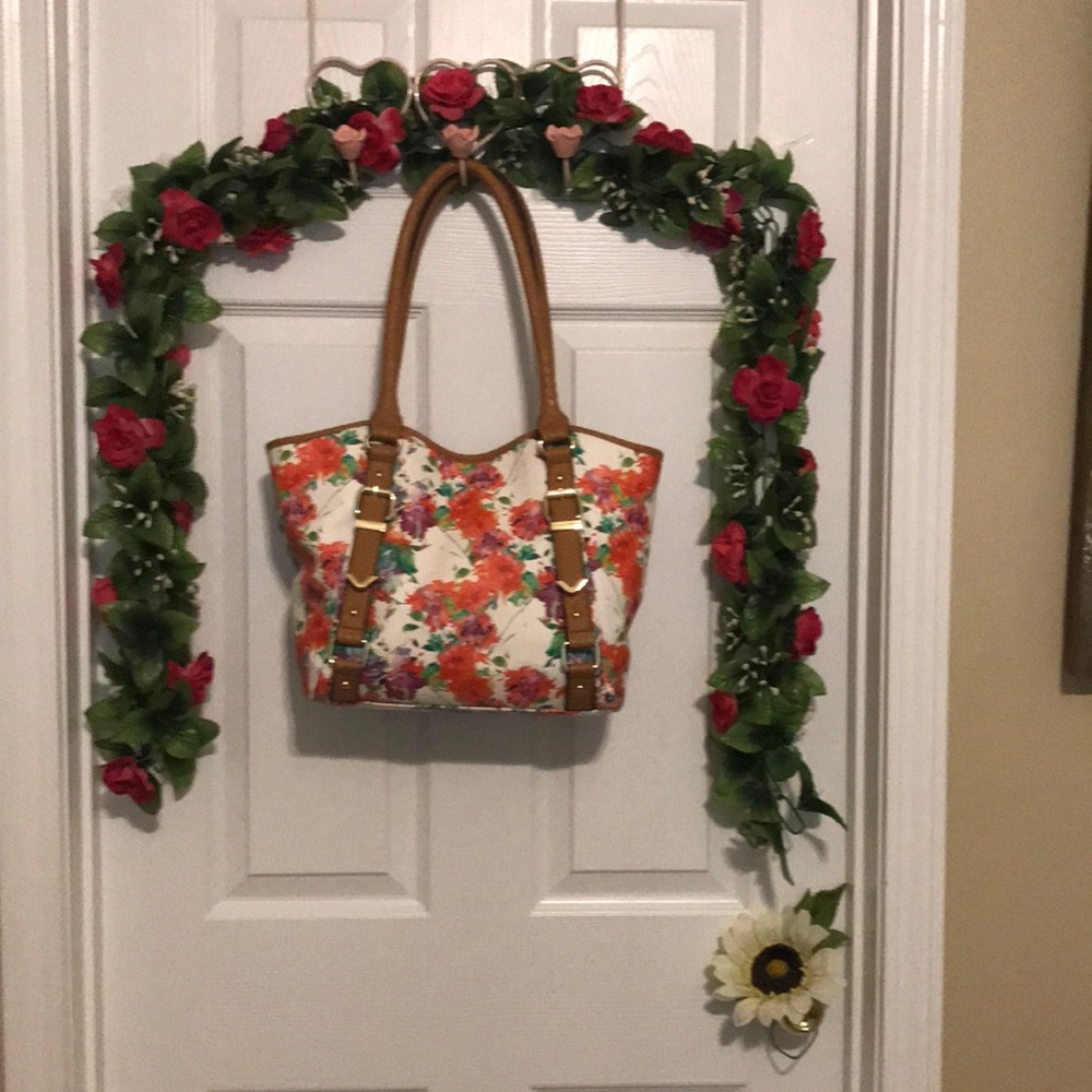 APT 9 Purse